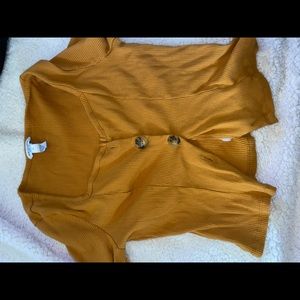 Arizona jeans yellow crop top